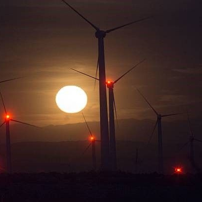 New developments in wind farm obstacle lighting