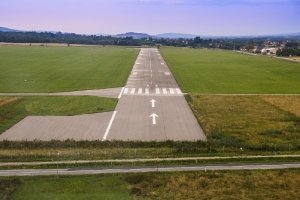 Airport Planning and Development
